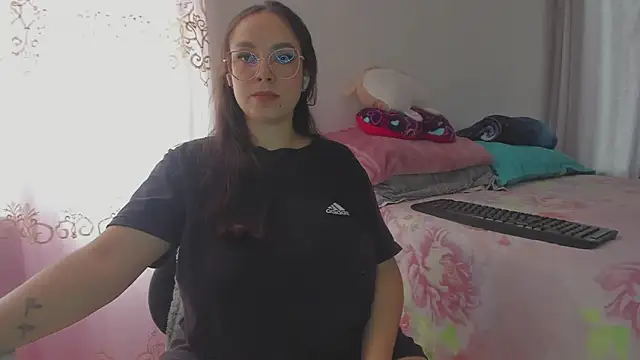 HARLEYNAPIER online show from 16, 3, 2026