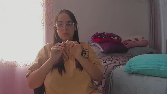 HARLEYNAPIER online show from 20, 4, 2026