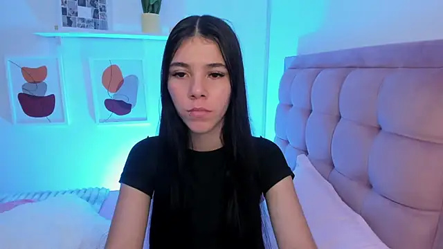 sofi cute01 online show from 13, 1, 2025