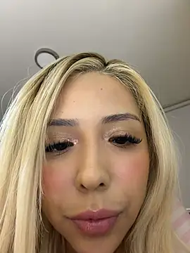 Sofy Softtt online show from 4, 6, 2026
