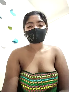 Lina-Rose online show from 12, 3, 2025