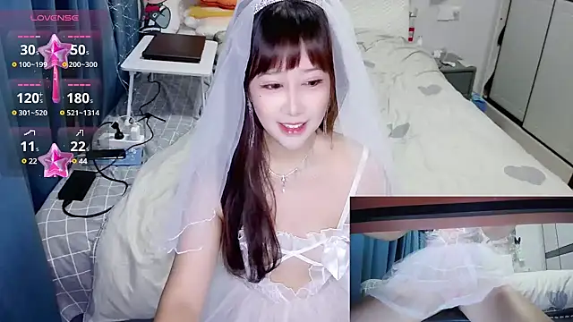 Angelababy001 online show from 4, 12, 2024