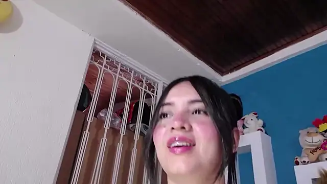 Cuty sexy hot online show from 9, 1, 2026