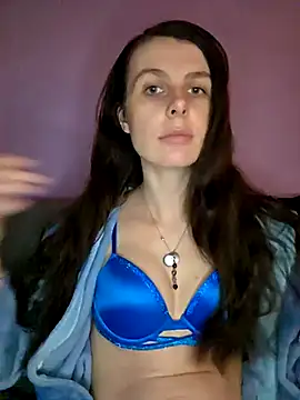 Snapshot of chachalette444 chatting on 18, 12, 2025 chachalette444 online show from 18, 12, 2025