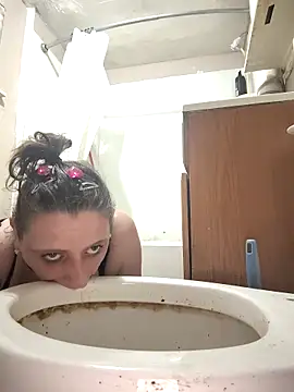 UniqueKorn86 online show from 15, 3, 2026