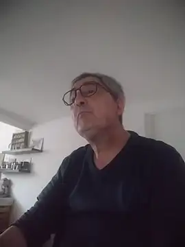 lalouette16 online show from 11, 3, 2026