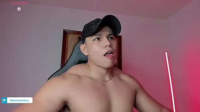 RoyConstance online show from 12, 10, 2025