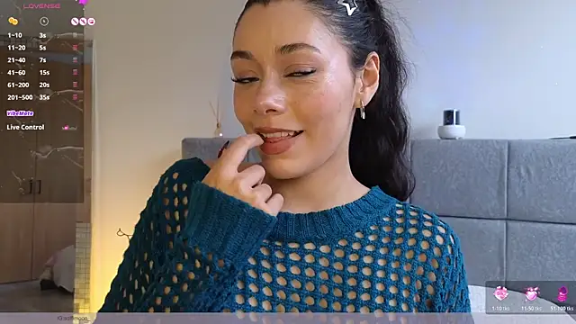 Soffimoon  online show from 15, 5, 2026