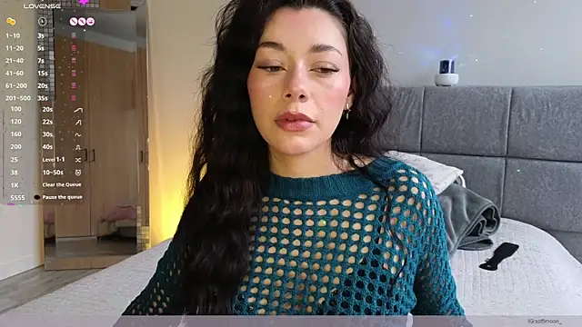 Snapshot of Soffimoon_ chatting on 31, 3, 2026 Soffimoon online show from 31, 3, 2026