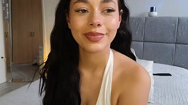 Soffimoon  online show from 27, 4, 2026