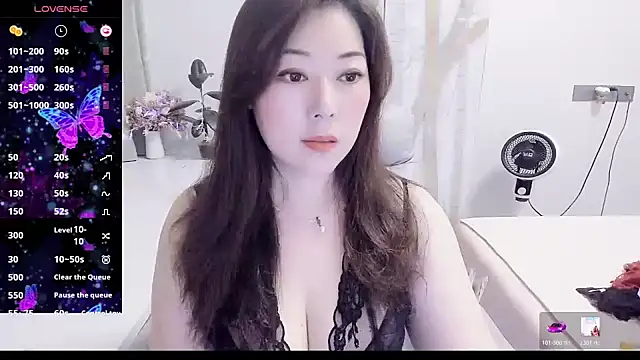 Crystal Wings online show from 24, 5, 2026