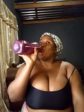 Missmoox24 online show from 10, 2, 2026