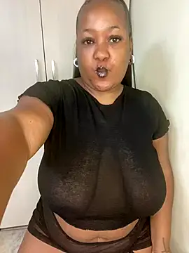 Missmoox24 online show from 21, 10, 2025