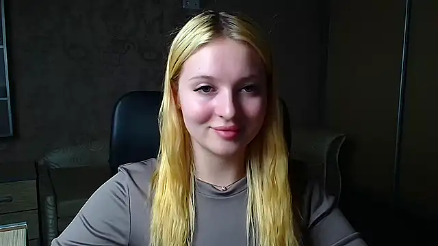 Snapshot of Milka_kiss_ chatting on 29, 4, 2026 Milka kiss online show from 29, 4, 2026