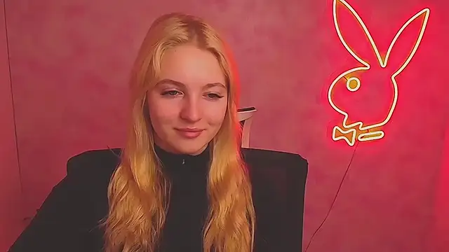 Snapshot of Milka_kiss_ chatting on 14, 3, 2025 Milka kiss online show from 14, 3, 2025