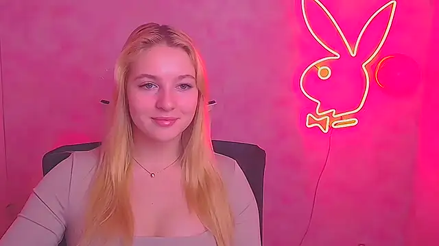 Snapshot of Milka_kiss_ chatting on 16, 2, 2025 Milka kiss online show from 16, 2, 2025