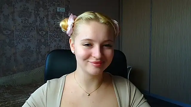 Milka kiss  online show from 13, 3, 2026