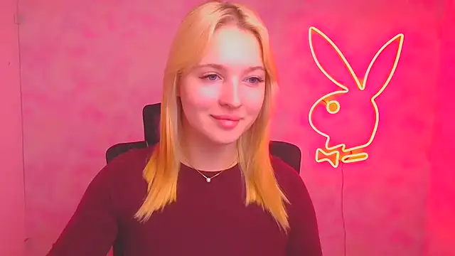 Snapshot of Milka_kiss_ chatting on 16, 10, 2025 Milka kiss online show from 16, 10, 2025