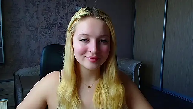 Snapshot of Milka_kiss_ chatting on 7, 5, 2026 Milka kiss online show from 7, 5, 2026