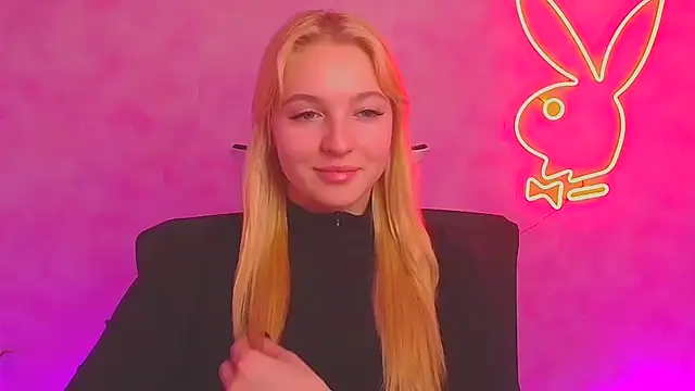 Snapshot of Milka_kiss_ chatting on 11, 1, 2025 Milka kiss online show from 11, 1, 2025