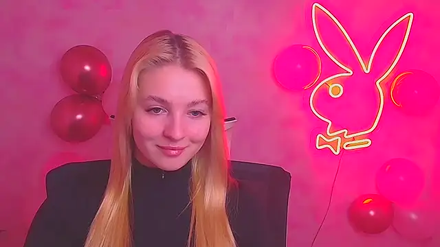 Snapshot of Milka_kiss_ chatting on 13, 2, 2025 Milka kiss online show from 13, 2, 2025