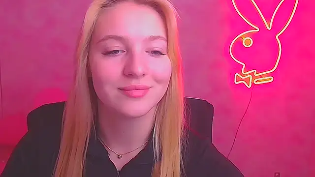Snapshot of Milka_kiss_ chatting on 20, 2, 2025 Milka kiss online show from 20, 2, 2025