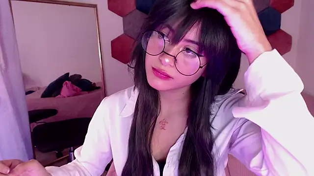 liz-beths online show from 25, 2, 2025