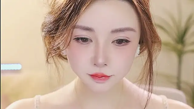 Qiaoqiao  online show from 25, 3, 2026