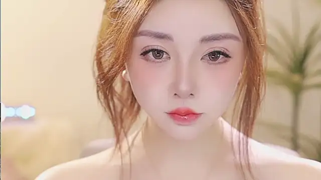 Qiaoqiao  online show from 25, 3, 2026