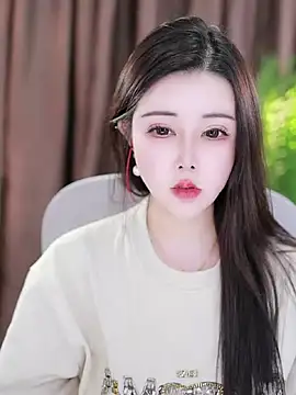 Qiaoqiao  online show from 8, 2, 2025