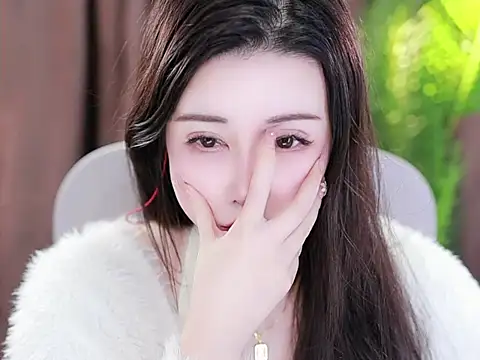 Qiaoqiao  online show from 2, 2, 2025
