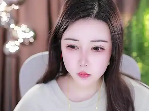 Qiaoqiao  online show from 15, 2, 2025