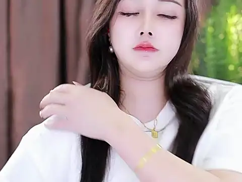 Qiaoqiao  online show from 11, 2, 2025