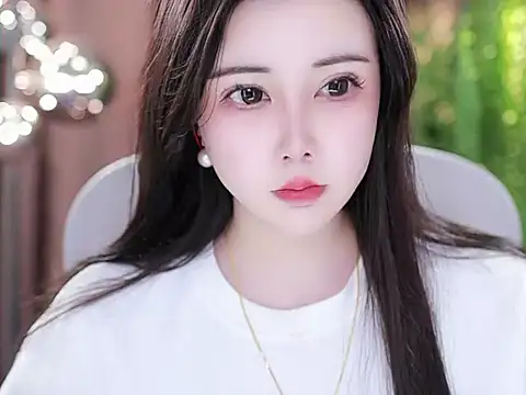 Qiaoqiao  online show from 17, 2, 2025