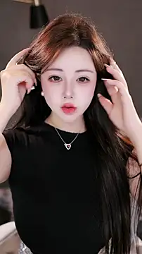 Snapshot of Qiaoqiao_ chatting on 25, 10, 2025 Qiaoqiao online show from 25, 10, 2025