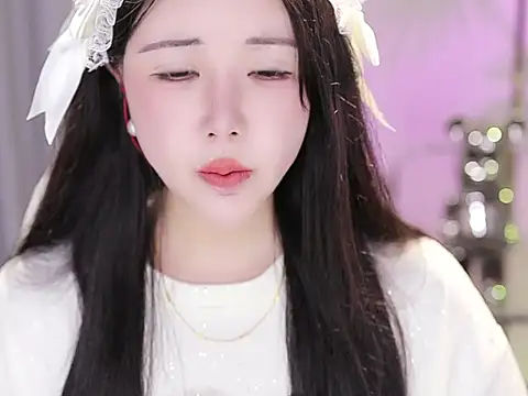 Snapshot of Qiaoqiao_ chatting on 7, 10, 2025 Qiaoqiao online show from 7, 10, 2025