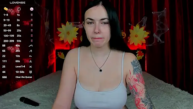 Witch Lady online show from 3, 11, 2025