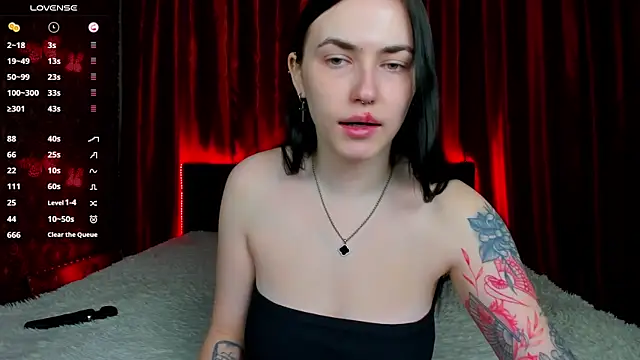 Witch Lady online show from 29, 3, 2026