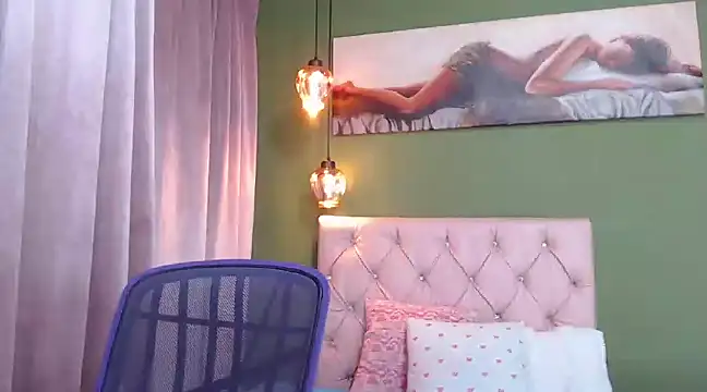 ysabel sanchez4 online show from 8, 2, 2025