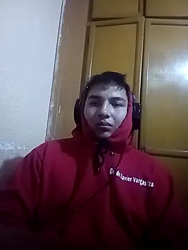Snapshot of LoganFinds chatting on 19, 10, 2025 LoganFinds online show from 19, 10, 2025