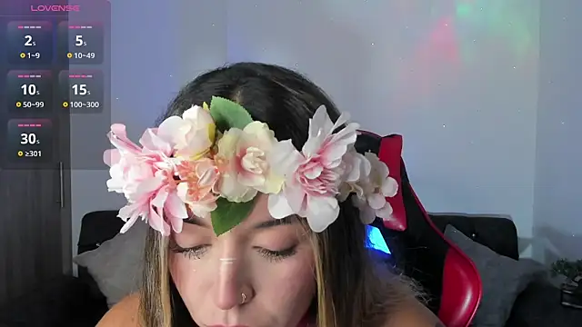 Snapshot of zoee_jackson chatting on 15, 10, 2025 zoee jackson online show from 15, 10, 2025