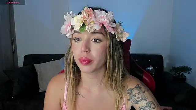 Snapshot of zoee_jackson chatting on 26, 11, 2025 zoee jackson online show from 26, 11, 2025