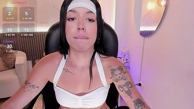 zoee jackson online show from 19, 7, 2026