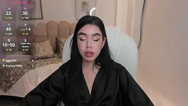 zoee jackson online show from 8, 6, 2026