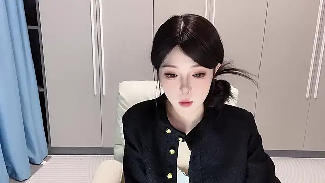 Q-ing online show from 13, 10, 2025