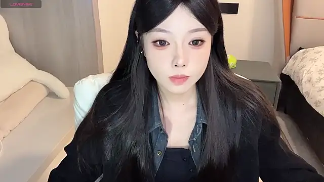 Q-ing online show from 13, 12, 2024
