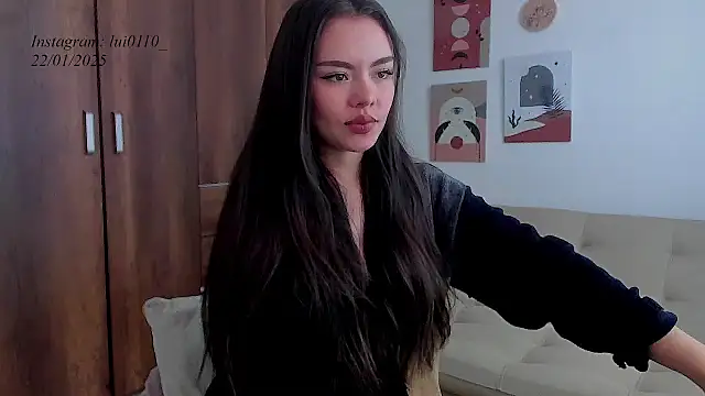 Luisa0110 online show from 22, 1, 2025