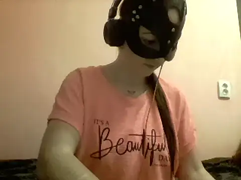 MaxWellas6 online show from 28, 1, 2025