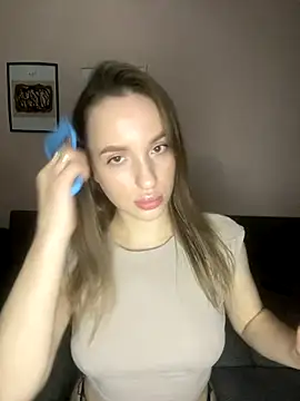 EdnaBradley online show from 18, 11, 2025