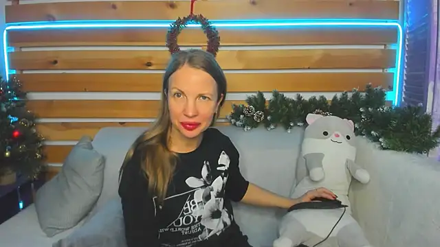 Snapshot of Nora_Adamss chatting on 7, 12, 2024 Nora Adamss online show from 7, 12, 2024